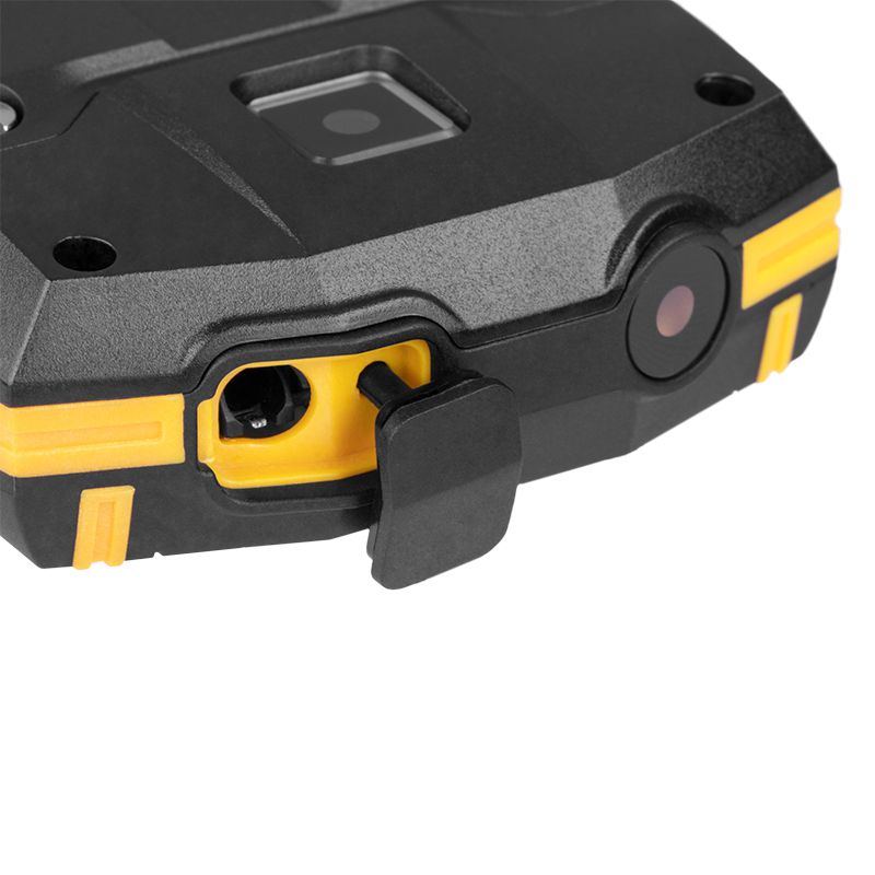Telefon Rugged Iron 2 & Kruger Km 0459 cu Bluetooth, radio FM, baterie 2500 mAh si USB