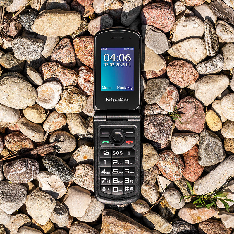 Telefon Rugged Iron 5 Flip & Kruger Km 0466 cu Bluetooth, radio FM, baterie 1200 mAh si USB