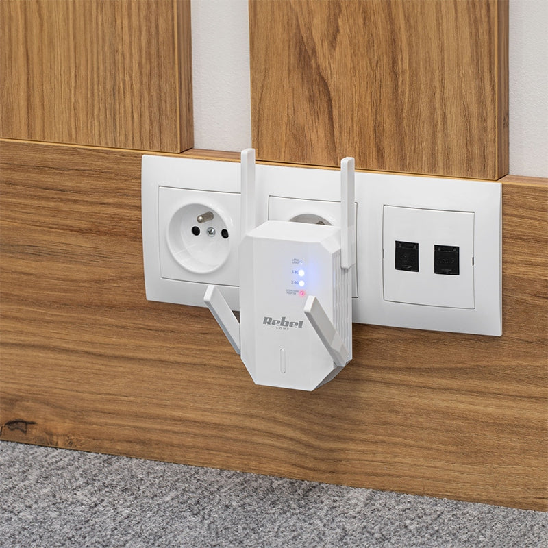Range Extender Repeater 2.4-5 Ghz Rebel