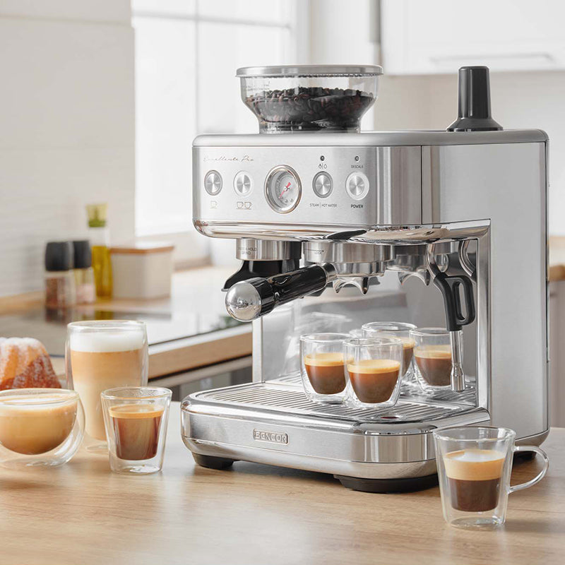 Espressor 15 Bar Sencor cu DAB+