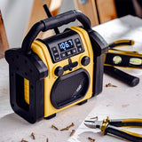 Radio portabil IPX54 Adler AD 1911 cu Bluetooth, radio FM, baterie reincarcabila si AUX