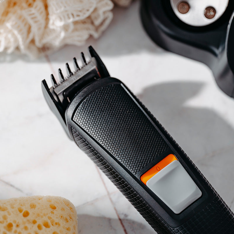 Set 5 in 1 Trimmer cu afisaj Adler AD 2943 cu afisaj LED, baterie reincarcabila si USB
