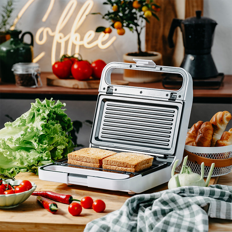 Sandwich Maker 2 in 1 Alb Adler AD 3070