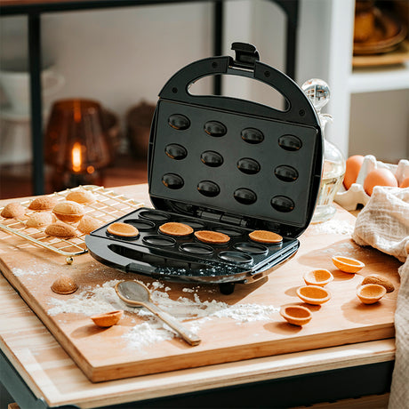 Aparat Nut Maker Adler AD 3071