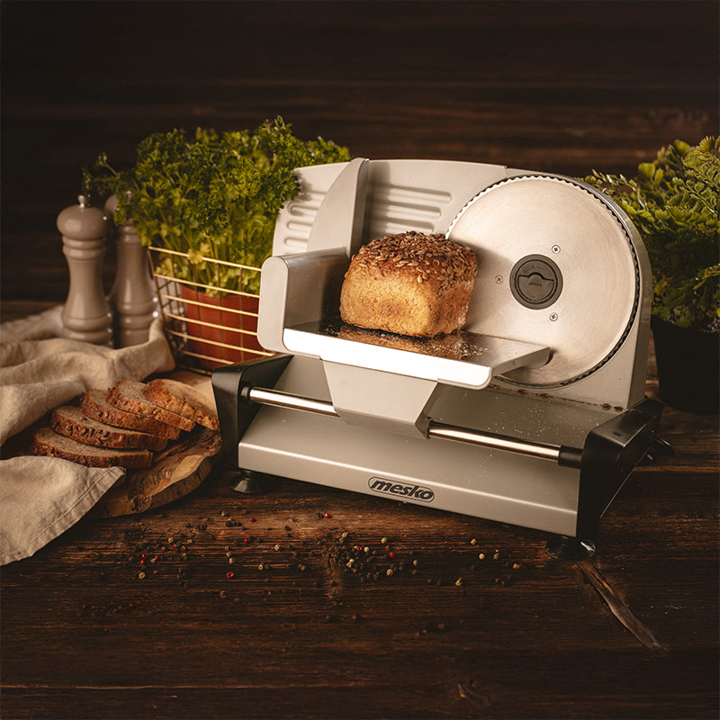 Feliator Alimente Mesko Ms 4704 cu DAB+