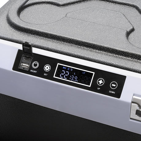 Lada Frigorifica Profesionala cu Compresor 32l Teesa Tsa 6001 cu afisaj LED, baterie reincarcabila si USB
