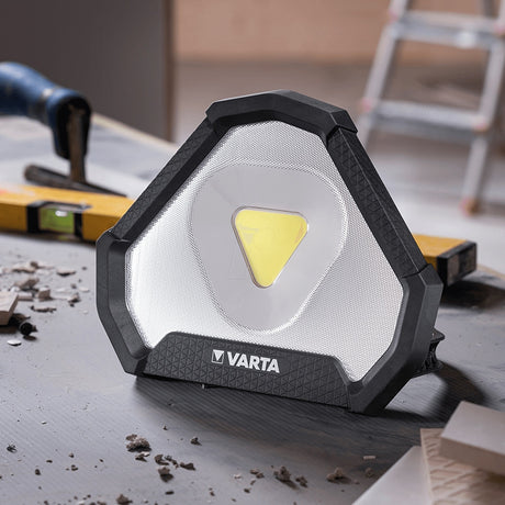 Lanterna Reflector LED Workflex Stadium Varta cu baterie 600 mAh